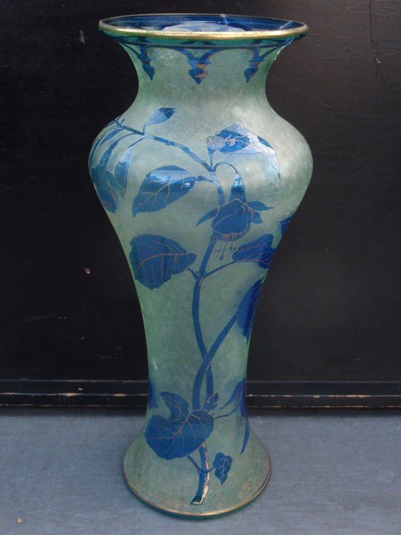Baccarat cameo fuchsia vase 1900