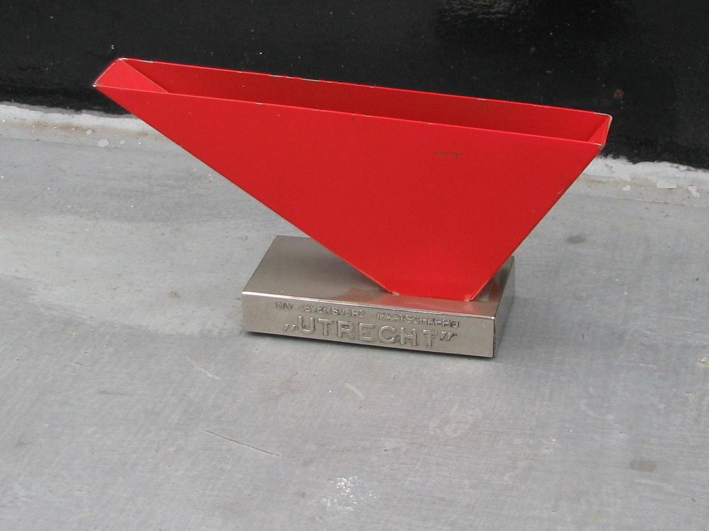 Metal letter holder by Wim Rietveld 1960