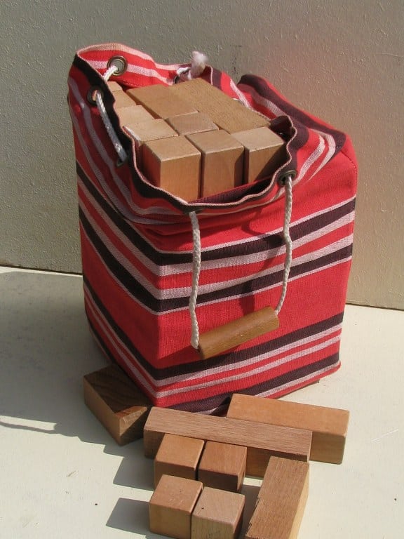 Fifties bag with wooden blocks ('blokkenzak') of ADO by Ko Verzuu-1