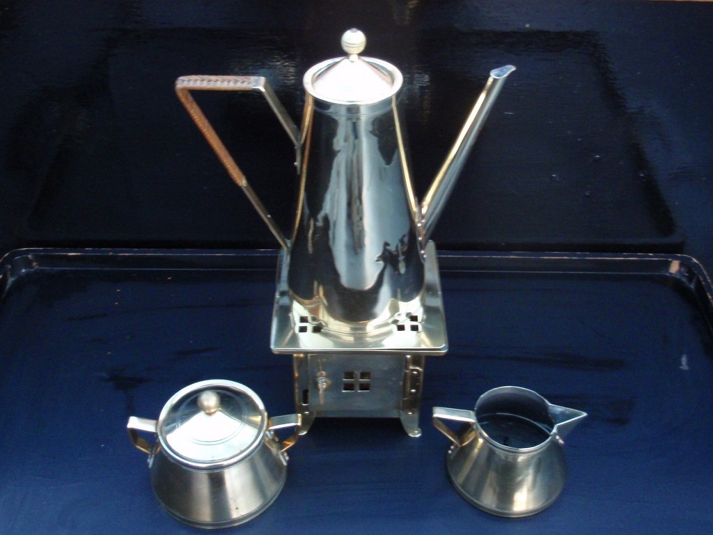 Copper coffee set 1900 in the manner of Eisenloeffel