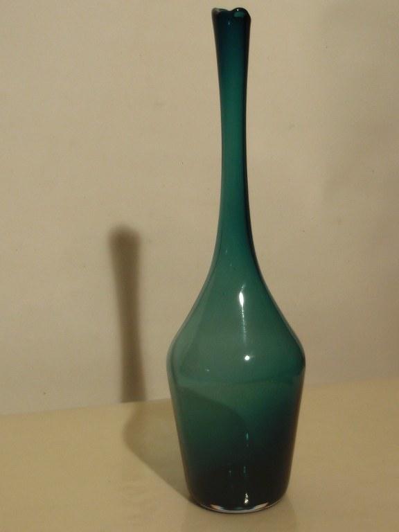 Green vase Floris Meydam Leerdam